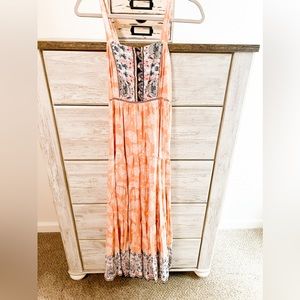 Beautiful Women Boho Midi Dress in Size X-Small.